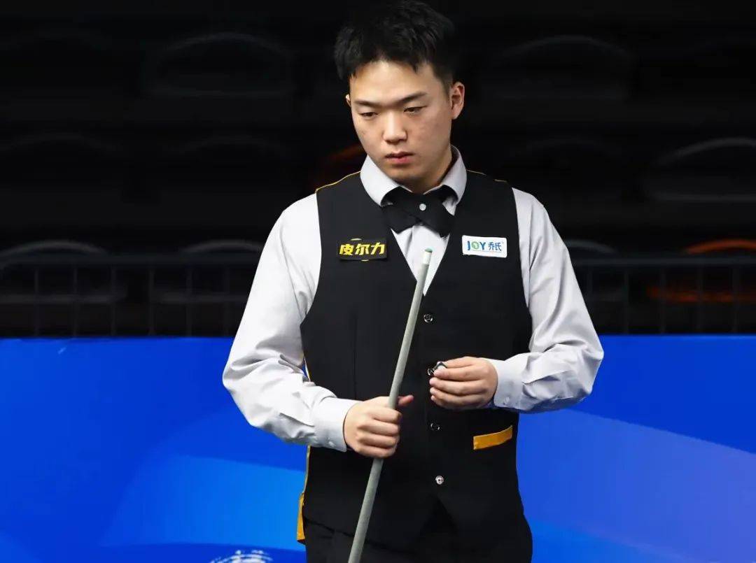 许多玩家的 许多玩家的