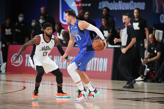 洪流中快速 洪流中快速
